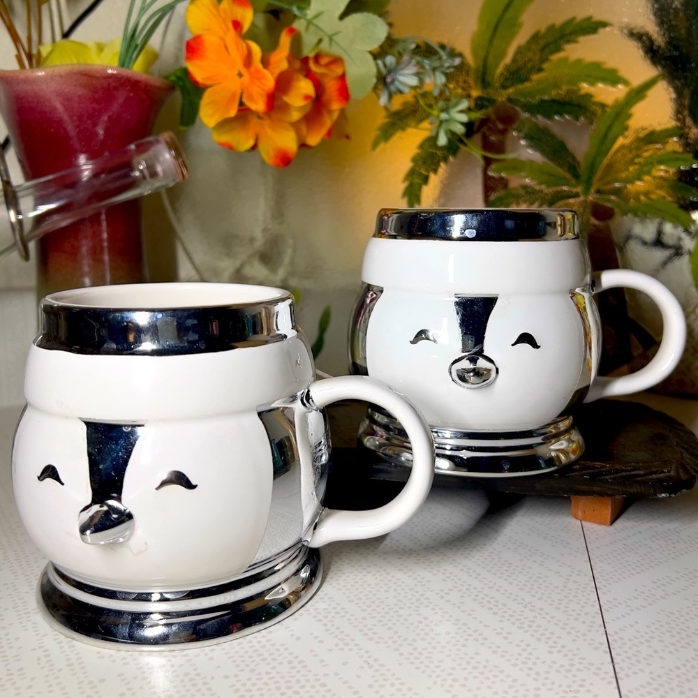 Slatkin & Co "PENGUIN" Silver White Ceramic mugs Pair